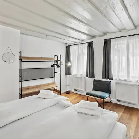 Neu Kapapart15 - 6 Schoene Fewos Mit Einbaukueche, Bad Und Balkon In Der Altstadt Auf Bambergs Insel Apartment Bamberg