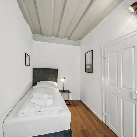 Neu Kapapart15 - 6 Schoene Fewos Mit Einbaukueche, Bad Und Balkon In Der Altstadt Auf Bambergs Insel Apartment *