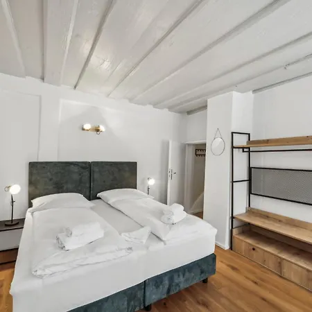 Neu Kapapart15 - 6 Schoene Fewos Mit Einbaukueche, Bad Und Balkon In Der Altstadt Auf Bambergs Insel Apartment *