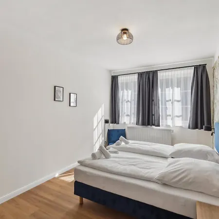 Neu Kapapart15 - 6 Schoene Fewos Mit Einbaukueche, Bad Und Balkon In Der Altstadt Auf Bambergs Insel Bamberg