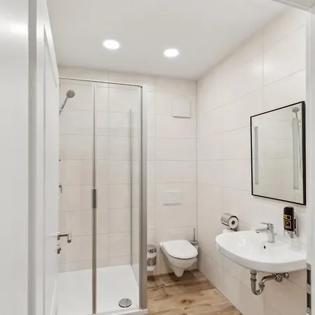 Neu Kapapart15 - 6 Schoene Fewos Mit Einbaukueche, Bad Und Balkon In Der Altstadt Auf Bambergs Insel Apartman *
